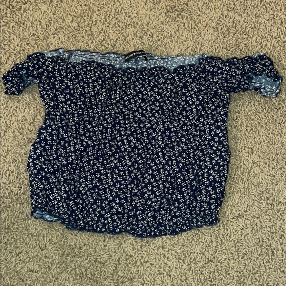 Brandy Melville off shoulder top